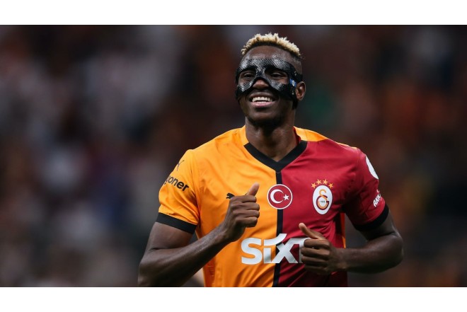 Viktor Osimhen bu gecə İstanbula GƏLİR