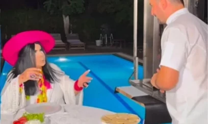 Bülent Ersoydan növbəti şou: Dönər üçün Ankaradan ustanı gətizdirdi - FOTO