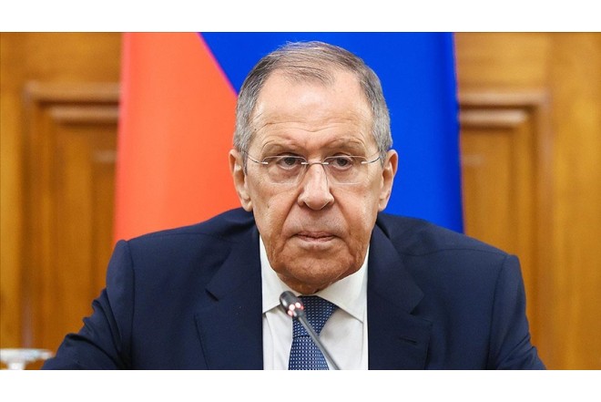 Lavrov: Trampın israrı ilə danışıqlara razılaşıb 