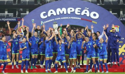 Braziliyanın qadın futbolçulardan ibarət yığması rekorda imza atıb 