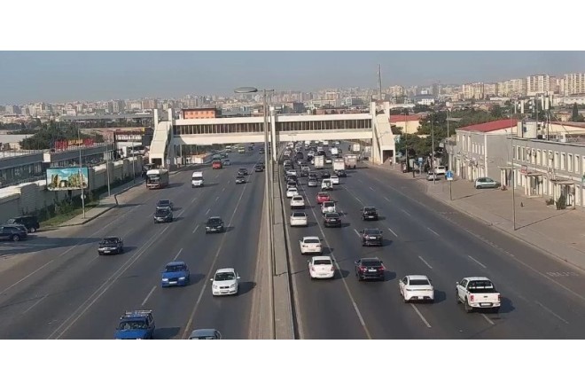 Bakıda bu yollarda tıxac var - SİYAHI