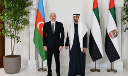 İlham Əliyev BƏƏ Prezidentinə zəng edib 