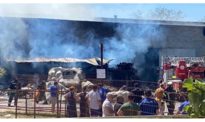 Türkiyədə yanaşı üç fabrik YANDI