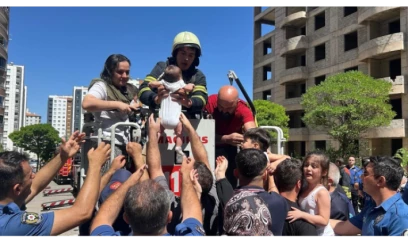 Kayseridə 14 mərtəbəli binada yanğın: xilasetmə işləri davam edir