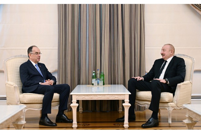 Albaniya Prezidenti İlham Əliyevə zəng etdi 