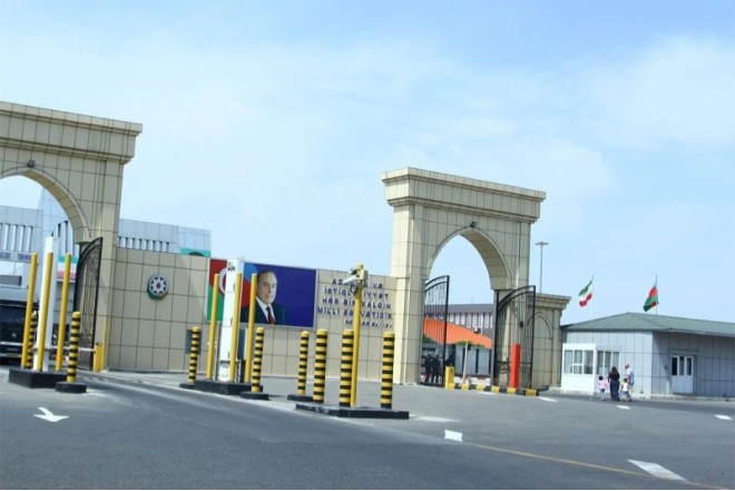 Sərhəd buraxılış məntəqələrindən keçən şəxslərin sayı açıqlanıb