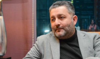 Səninlə yollarımız bura qədərdir, Rusiya...