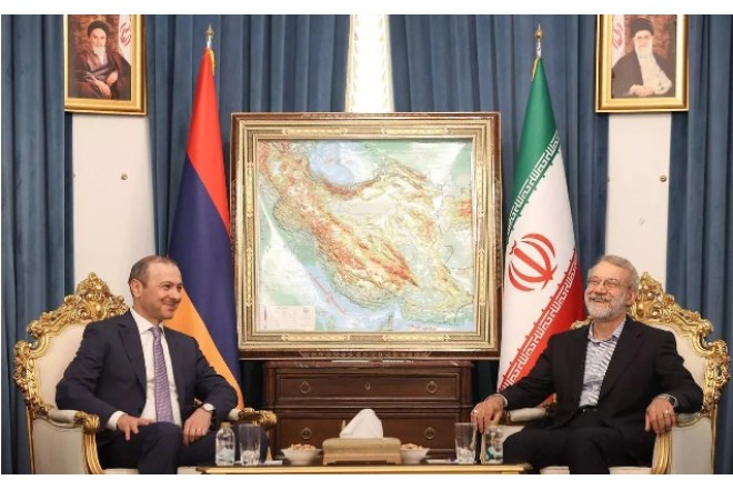 Qriqoryan iranlı həmkarı ilə görüşdü 