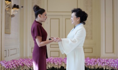 Mehriban Əliyeva dövlət başçılarının xanımları ilə gəmi gəzintisində - FOTO