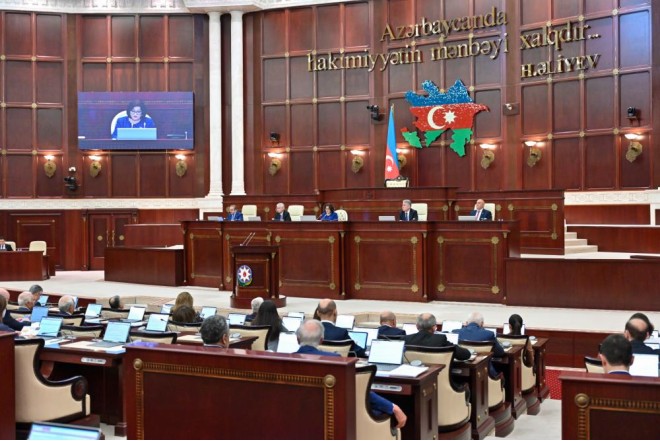 Parlamentdə iş mövsümü başladı