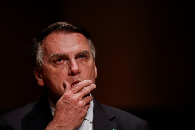 Bolsonaro çevriliş ittihamı ilə məhkəmə qarşısına çıxarılıb 
