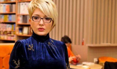 Tanınmış aparıcıdan CAVAB: “Məni yox, anamı kədərləndirirlər”