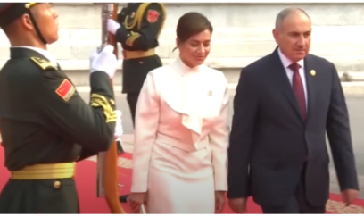 Baş nazir Nikol Paşinyan və xanımı Pekində paradda iştirak ediblər 