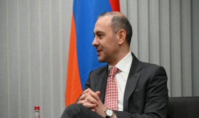 Qriqoryan Fransaya səfər edəcək