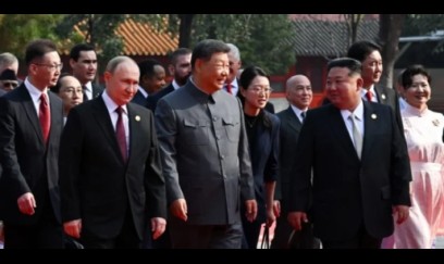 Putinin mikrafonu açıq qaldı - GÖRÜN NƏLƏR DEDİ