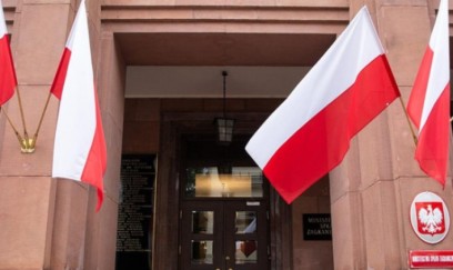 Polşa XİN həmvətənlərini Belarusu dərhal tərk etməyə çağırıb