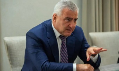 Məhkəmə Samvel Karapetyanı həbsdə saxlayıb 
