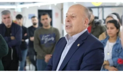Yüreğir Bələdiyyə Başçısının ofisinə silahlı hücum olub