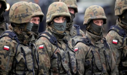 Polşa Belarus və Rusiya ilə sərhədə 40 minə yaxın əsgər göndərəcək 
