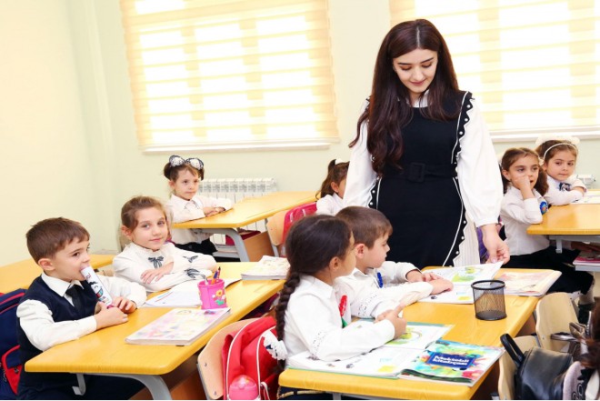 72 mindən çox müəllimin əməkhaqqısı ARTIRILACAQ