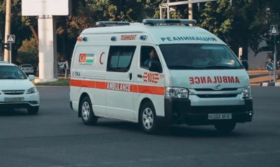 Özbəkistanda dəmir yolu keçidində yol qəzasında 6 nəfər ölüb 