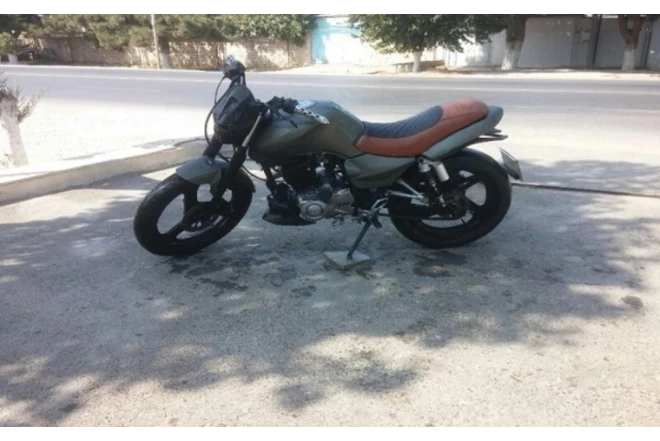 Bakıda motosiklet qaçırdılar