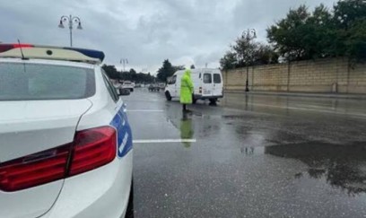 Yol polisindən yağıntılı hava ilə bağlı müraciət