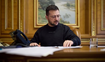 Zelenski: Ukrayna uzun mənzilli zərbələrə davam edəcək 