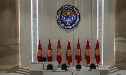 Qırğızıstan parlamenti özünü buraxdı 