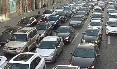 Bakıda “tıxac vergisi” ÖDƏYƏCƏYİK 