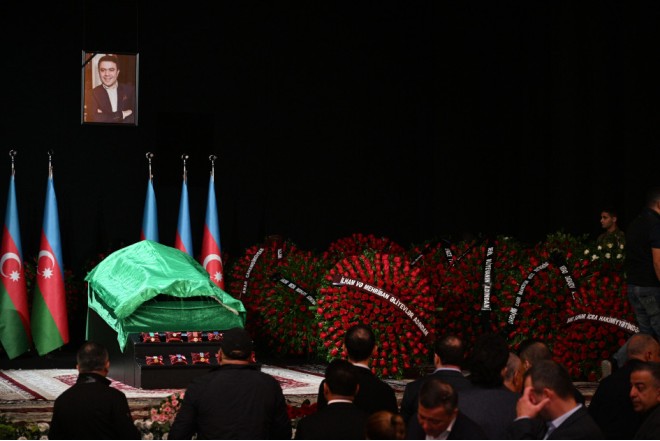 Cabir İmanovun cənazəsi Cümə məscidinə gətirildi -YENİLƏNDİ FOTOLAR/VIDEO