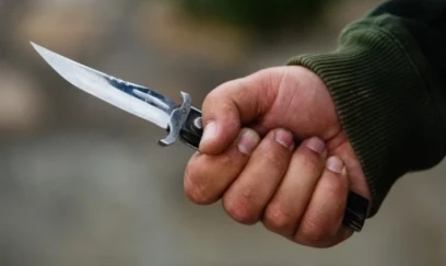 Bakıda qıza görə dava: Kirayənişin evində bıçaqlandı 