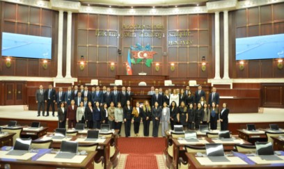 Milli Məclisdə hakimliyə namizədlərlə GÖRÜŞ APARILIB