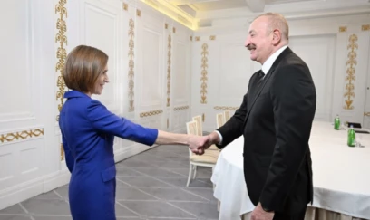 Maya Sandu: Azərbaycan Prezidentini Ermənistanla sülh yolunda mühüm addımlarla bağlı təbrik etdim 