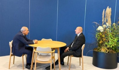 İlham Əliyev Kopenhagendə Nikol Paşinyanla görüşüb