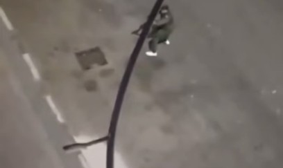 Mərakeşdə polis etirazçıya atəş açıb 