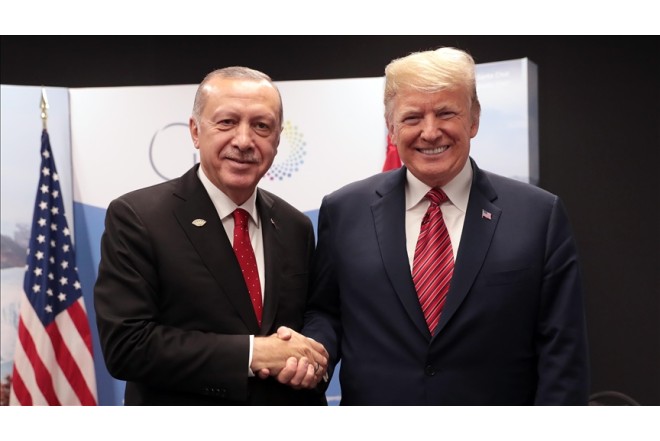 Tramp Ərdoğanı tərifləyib: Müstəsna insandır!