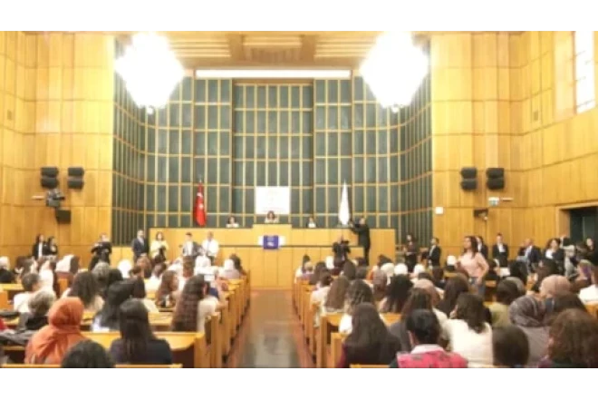 DEM Partiyası Məclis Toplantısında Öcalan üçün ümid hüququ tələb olunub