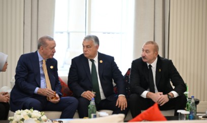 Liderlər çay süfrəsi arxasında- FOTOLAR