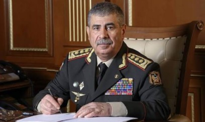 Azərbaycan müdafiə naziri Türkiyəyə səfər edib 
