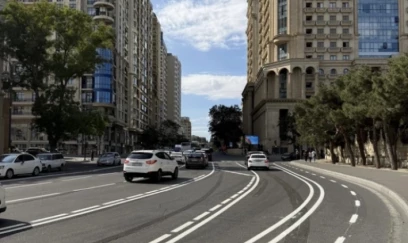 Bakının bəzi küçələrində mikromobillik zolaqları təşkil edilir 