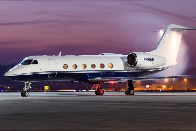 Türkiyə təyyarəsi mikroavtobusla TOQQUŞUB