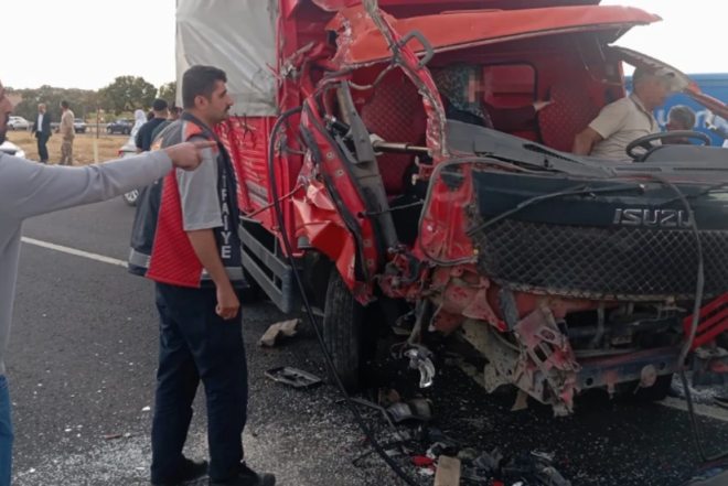 Türkiyədə yol qəzasında 15 nəfər xəsarət alıb 