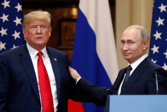 Trampla Putin arasında telefon danışığı başa çatıb 