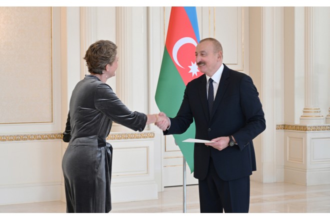 Prezident yeni səfiri qəbul etdi - FOTOLAR