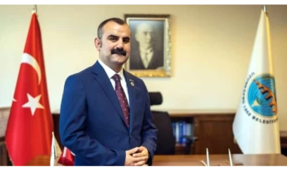 CHP-li bələdiyyə başçısına güllə ilə hədə - Şübhəlilər saxlanıldı