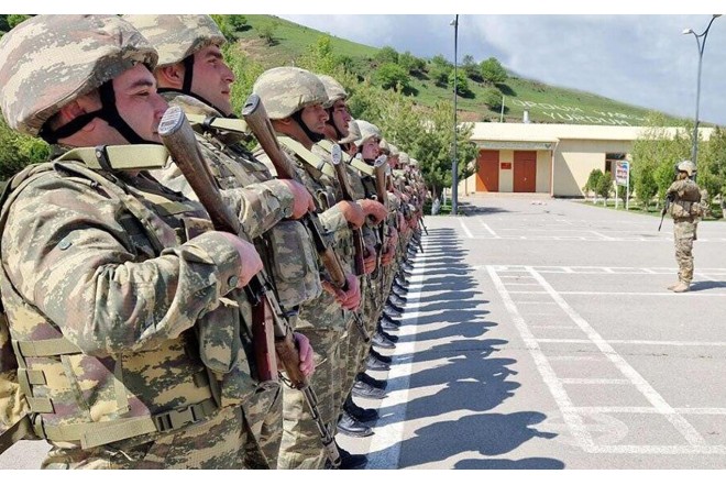 Onlar 10 dəfəyədək hərbi təlimə çağırıla bilər 