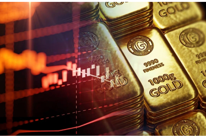 Qızılın qiyməti 120 dollardan çox azaldı 