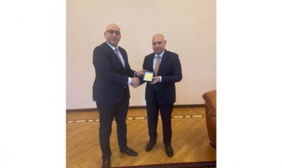 Fələstinin Azərbaycandakı səfiri Samir Şərifovla görüşüb 