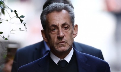 Sarkozi həbsxanada kitab yazmağa başlayıb 